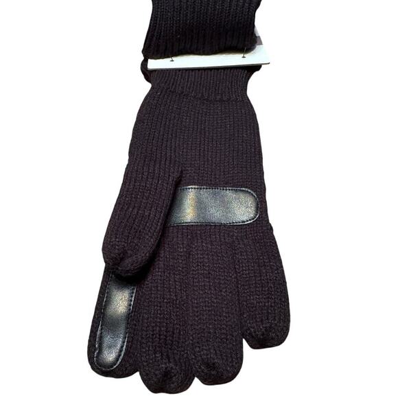 Isotoner Women's Black Smart Dri Gloves w/ Fleece lining One Size - Picture 2 of 3
